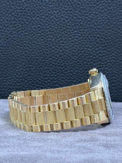 Rolex Day-Date 36 Borke 18K Gelbgold Diamant / 18078 / Sehr gut