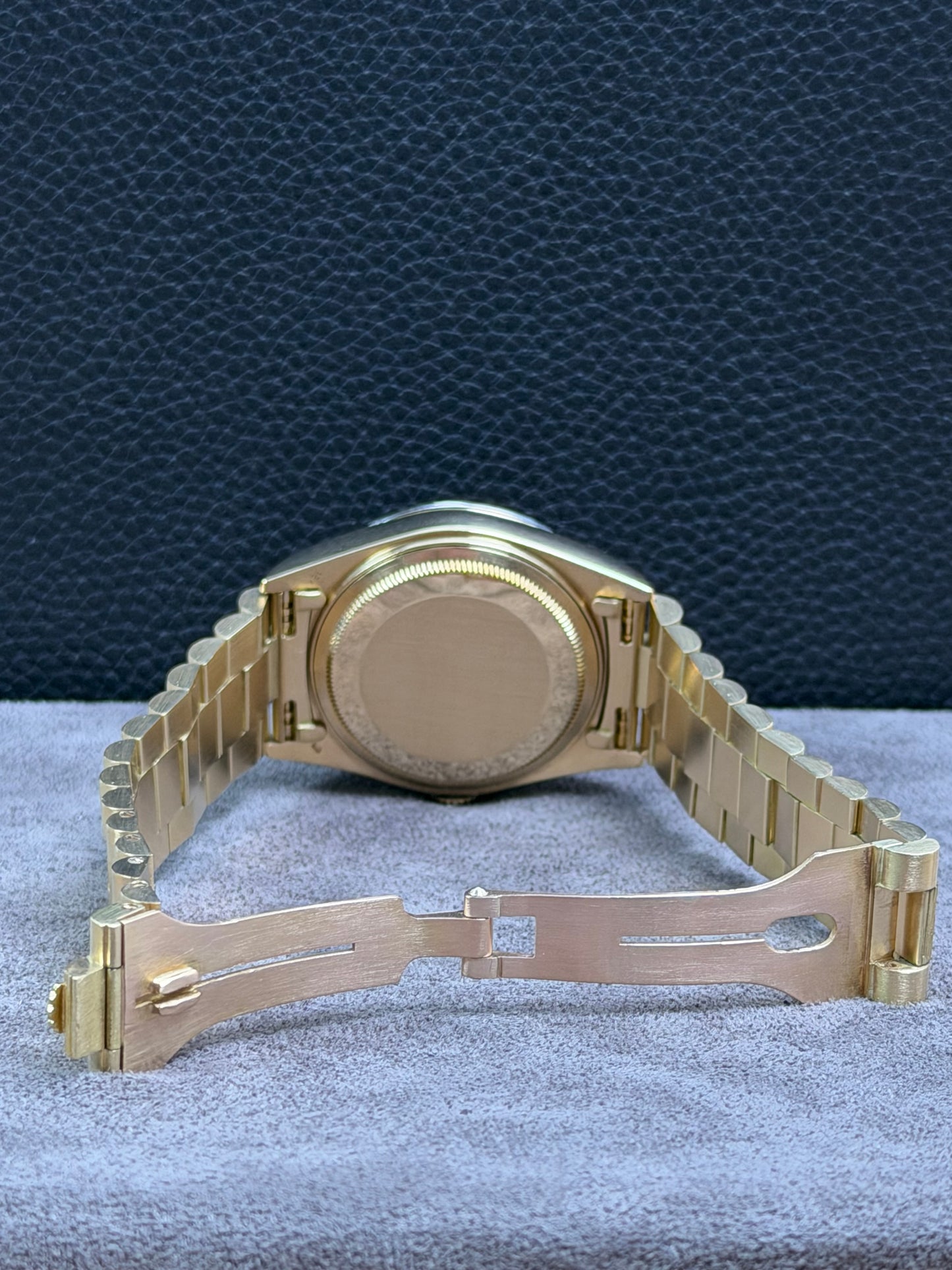 Rolex Day-Date 36 Borke 18K Gelbgold Diamant / 18078 / Sehr gut