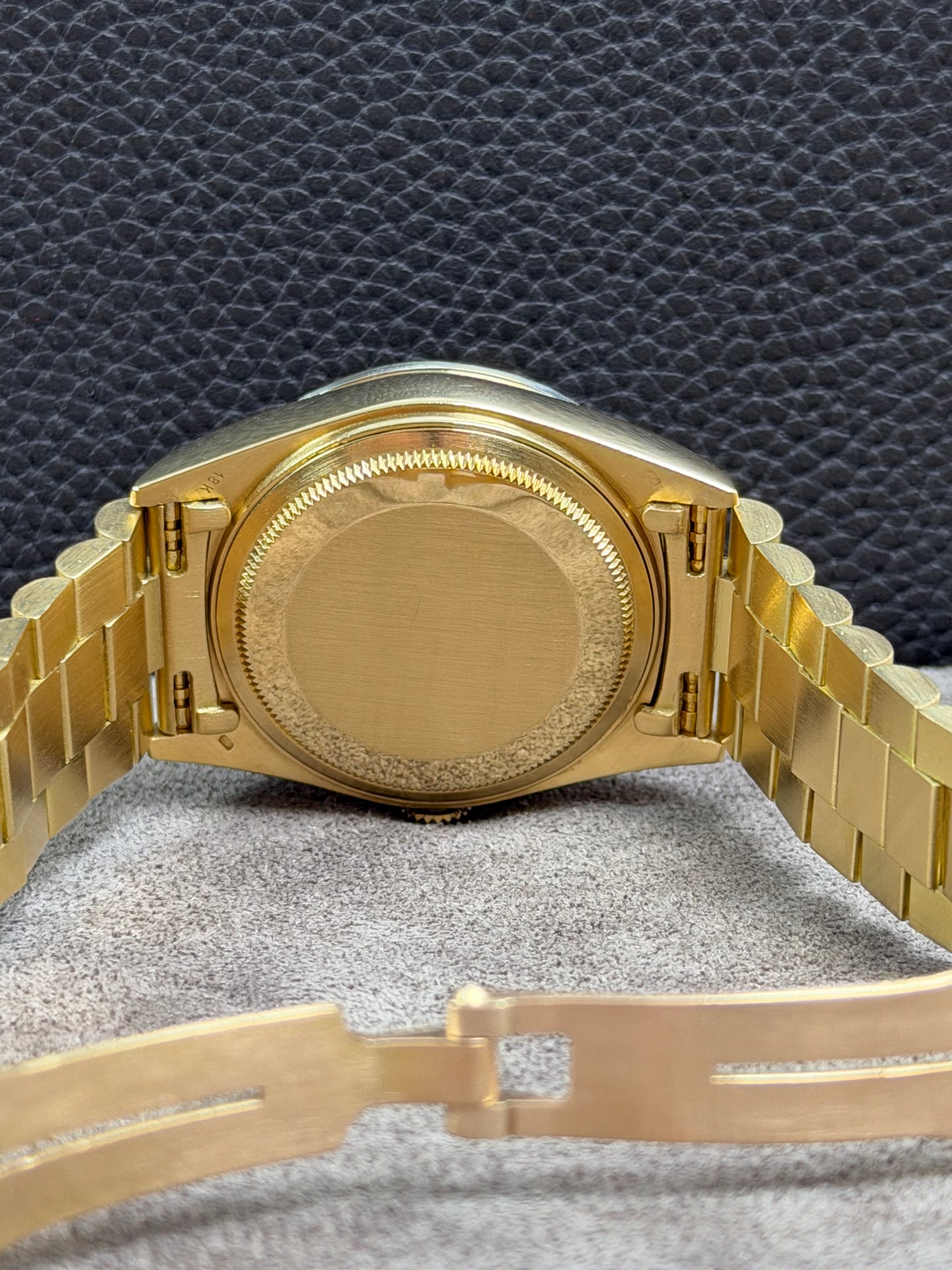 Rolex Day-Date 36 Borke 18K Gelbgold Diamant / 18078 / Sehr gut