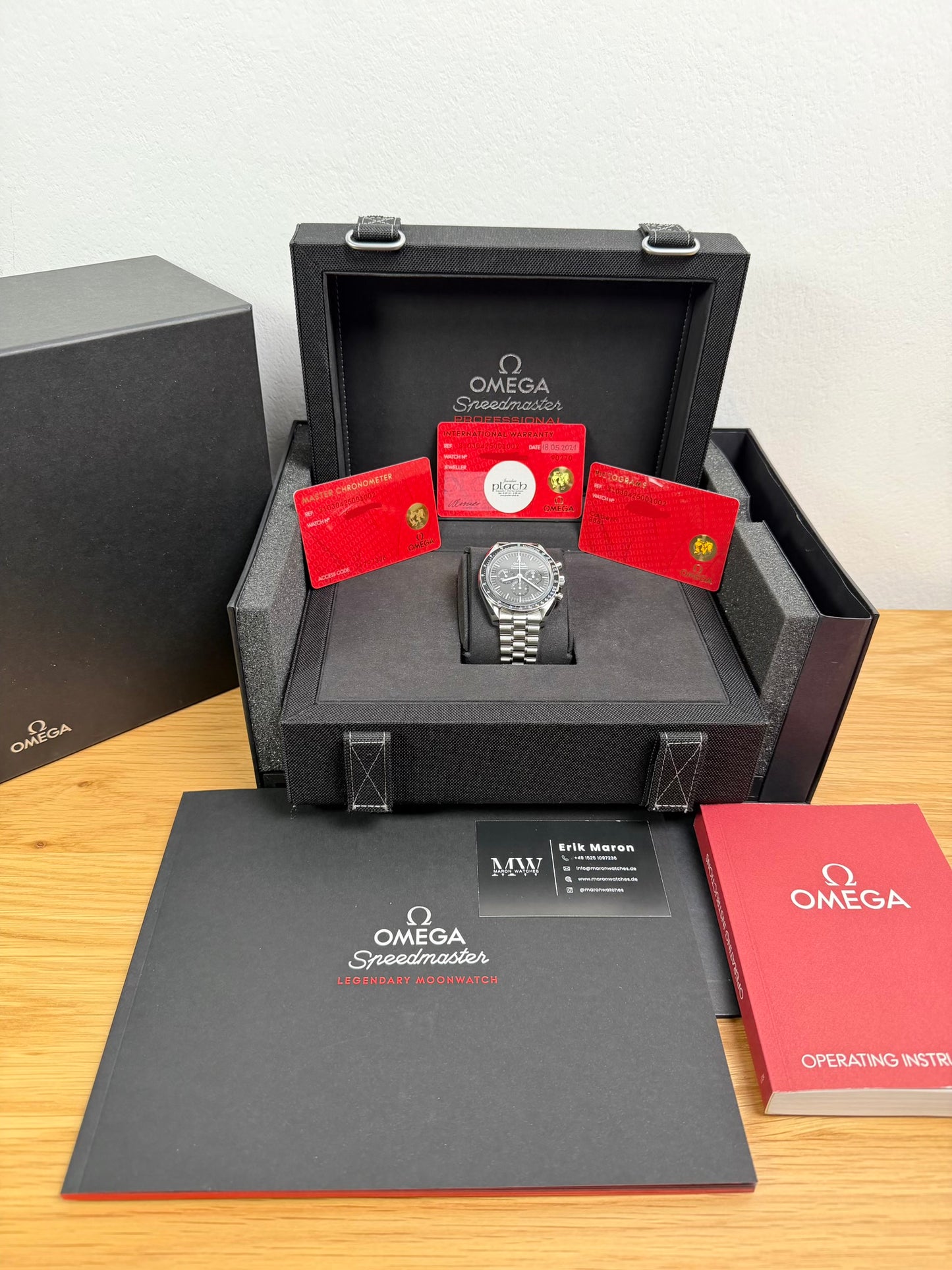 Omega Speedmaster Moonwatch Professional / 2021 / Full Set / Top Zustand