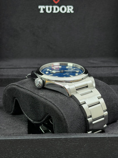 Tudor Black Bay 41 Blau / 2022 / Full Set / Top Zustand