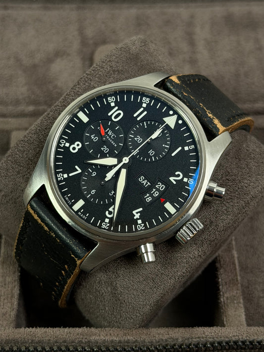 IWC Fliegeruhr Chronograph 43 / IWC Servicepapiere 2025 / Top Zustand