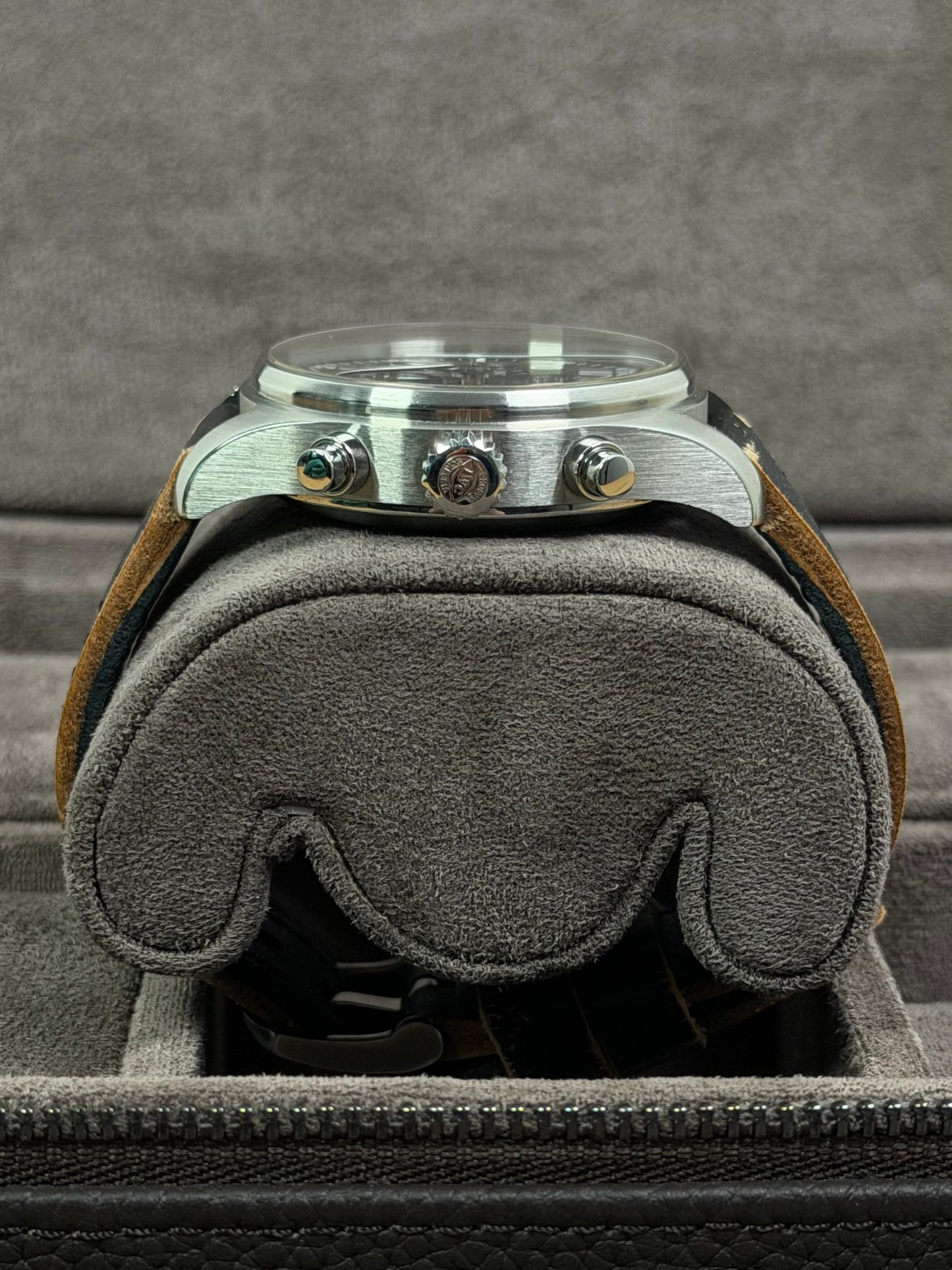 IWC Fliegeruhr Chronograph 43 / IWC Servicepapiere 2025 / Top Zustand