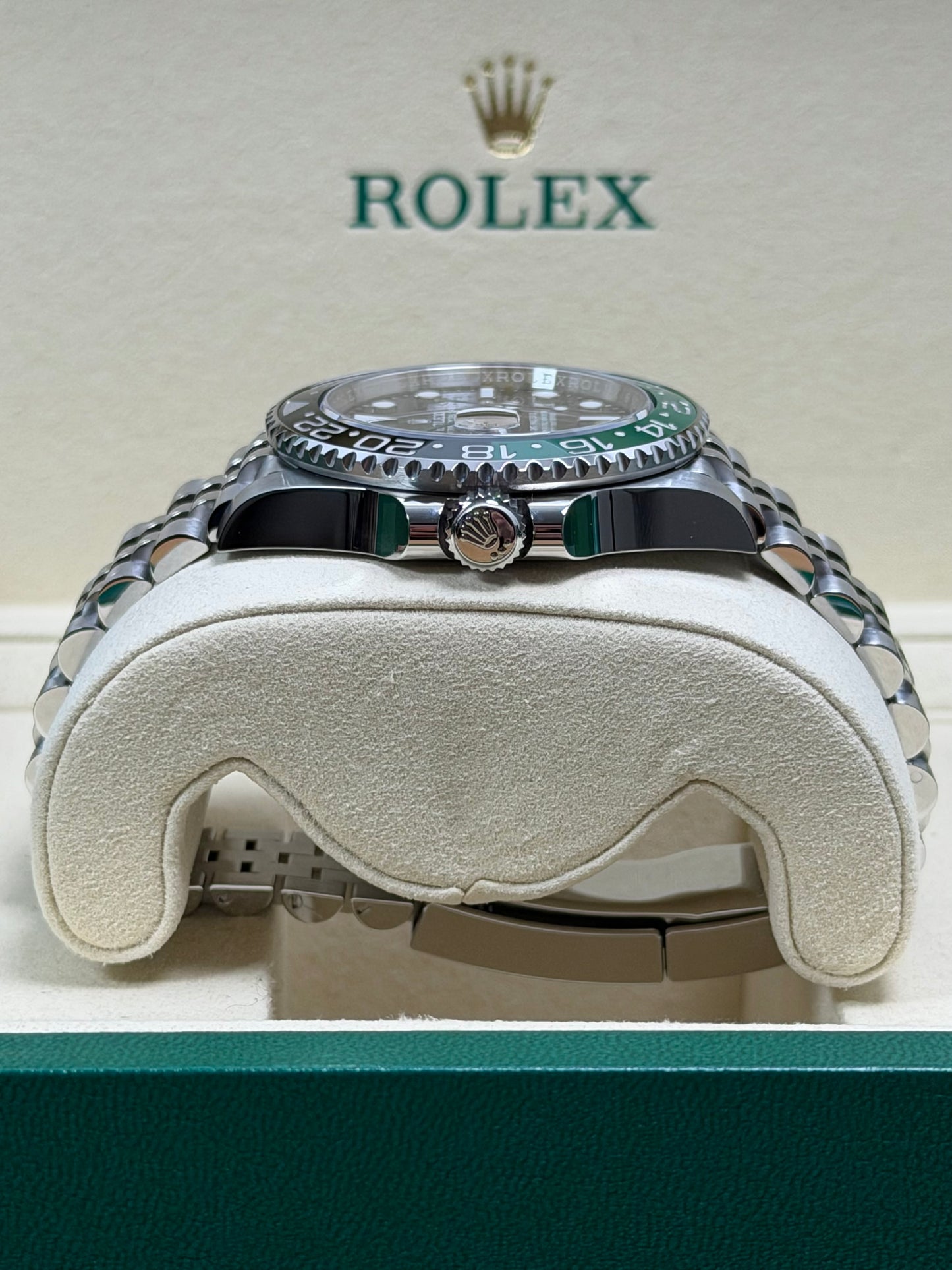 Rolex GMT Master 2 "Sprite" 126720VTNR / 2025 / Full Set / Neuwertig