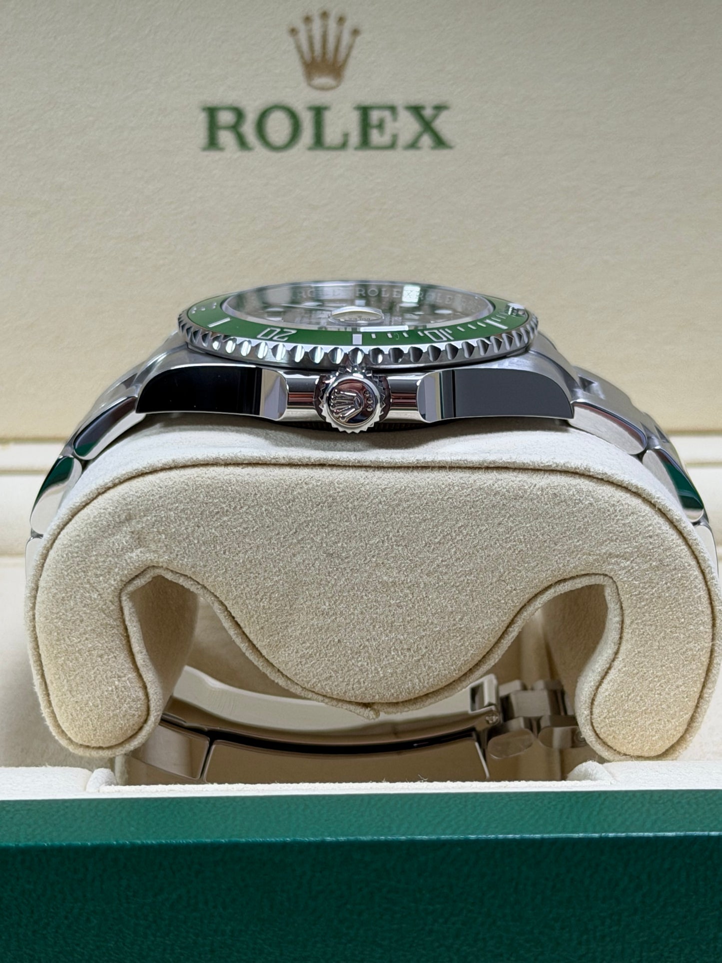 Rolex Submariner Starbucks "MK2" 126610LV / 2024 / Full Set / Neuwertig