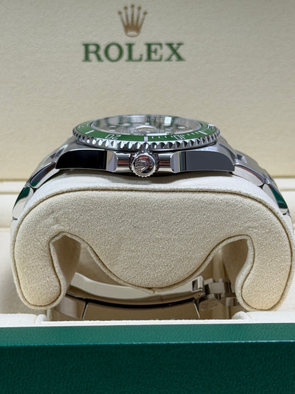 Rolex Submariner Starbucks "MK2" 126610LV / 2024 / Full Set / Neuwertig