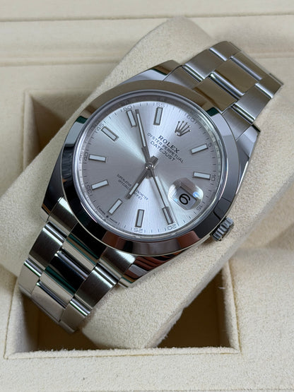 Rolex Datejust 41 126300 Silber / 2019 / Full Set / Neuwertig