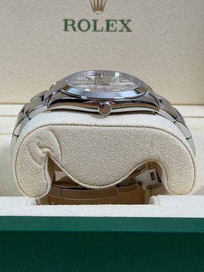 Rolex Datejust 41 126300 Silber / 2019 / Full Set / Neuwertig