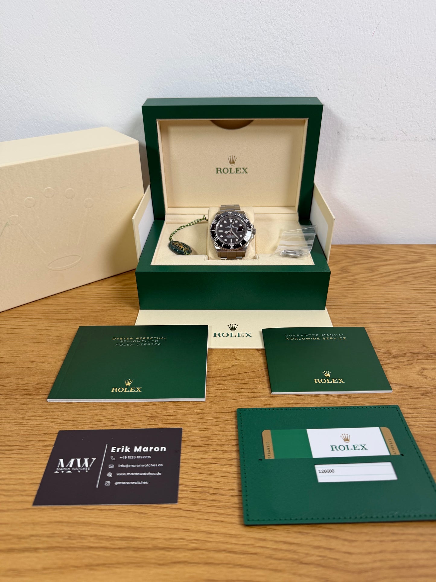 Rolex Sea-Dweller 126600 / 2019 / Full Set / Top Zustand