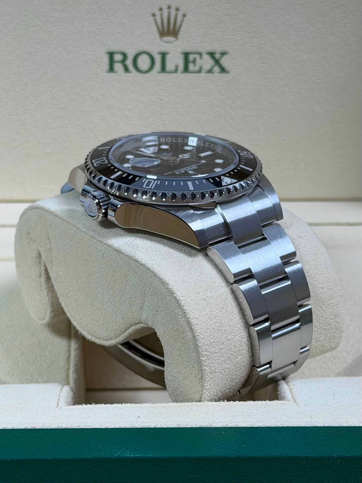 Rolex Sea-Dweller 126600 / 2019 / Full Set / Top Zustand