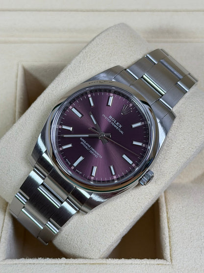 Rolex Oyster Perpetual 34 Bordeaux 114200 / 2019 / Full Set / Top Zustand