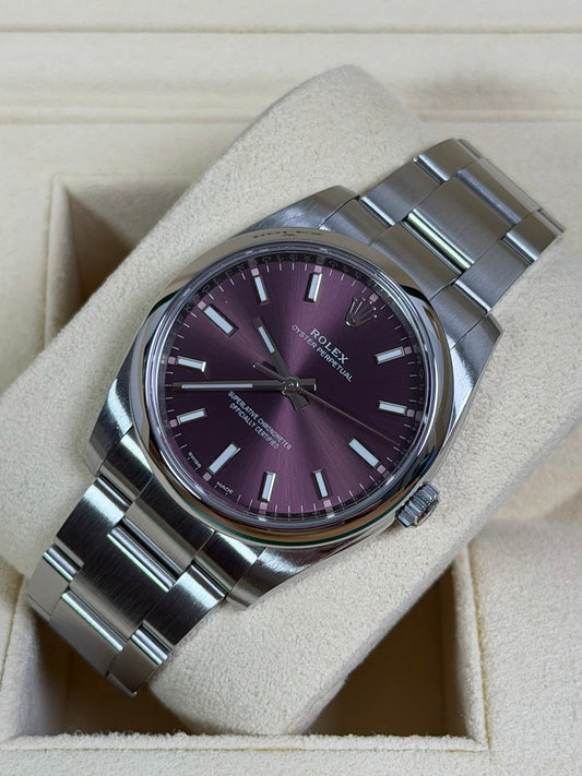 Rolex Oyster Perpetual 34 Bordeaux 114200 / 2019 / Full Set / Top Zustand