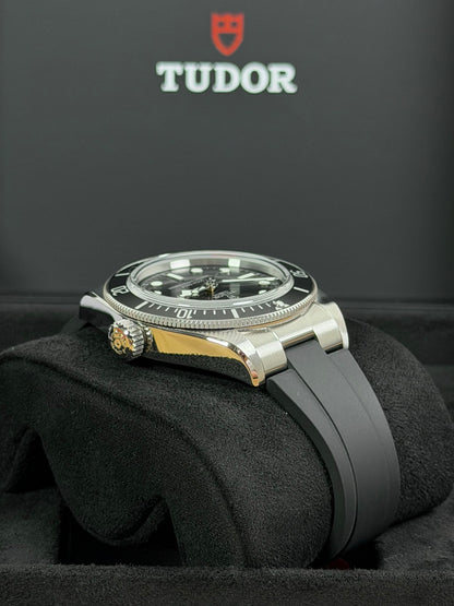 Tudor Black Bay 41 Monochrome / 2025 / Full Set / Neuwertig