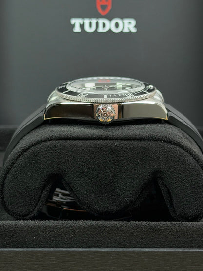 Tudor Black Bay 41 Monochrome / 2025 / Full Set / Neuwertig