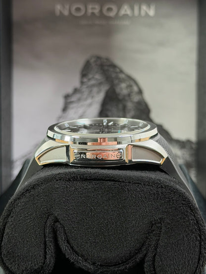 Norqain Independence Skeleton 40mm / 2025 / Full Set / Neuwertig