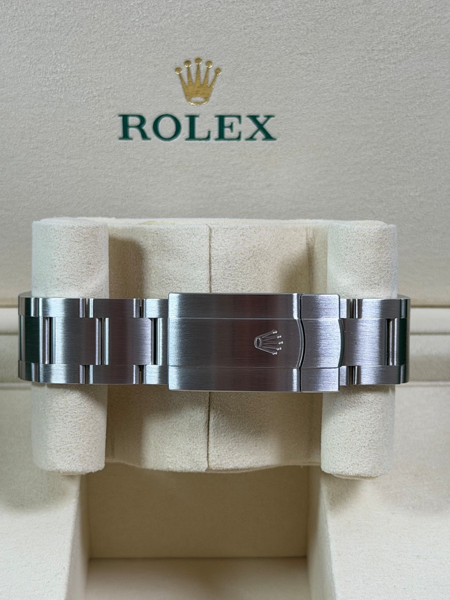 Rolex Oyster Perpetual 41 Candy Pink / 2026 / Full Set / Ungetragen