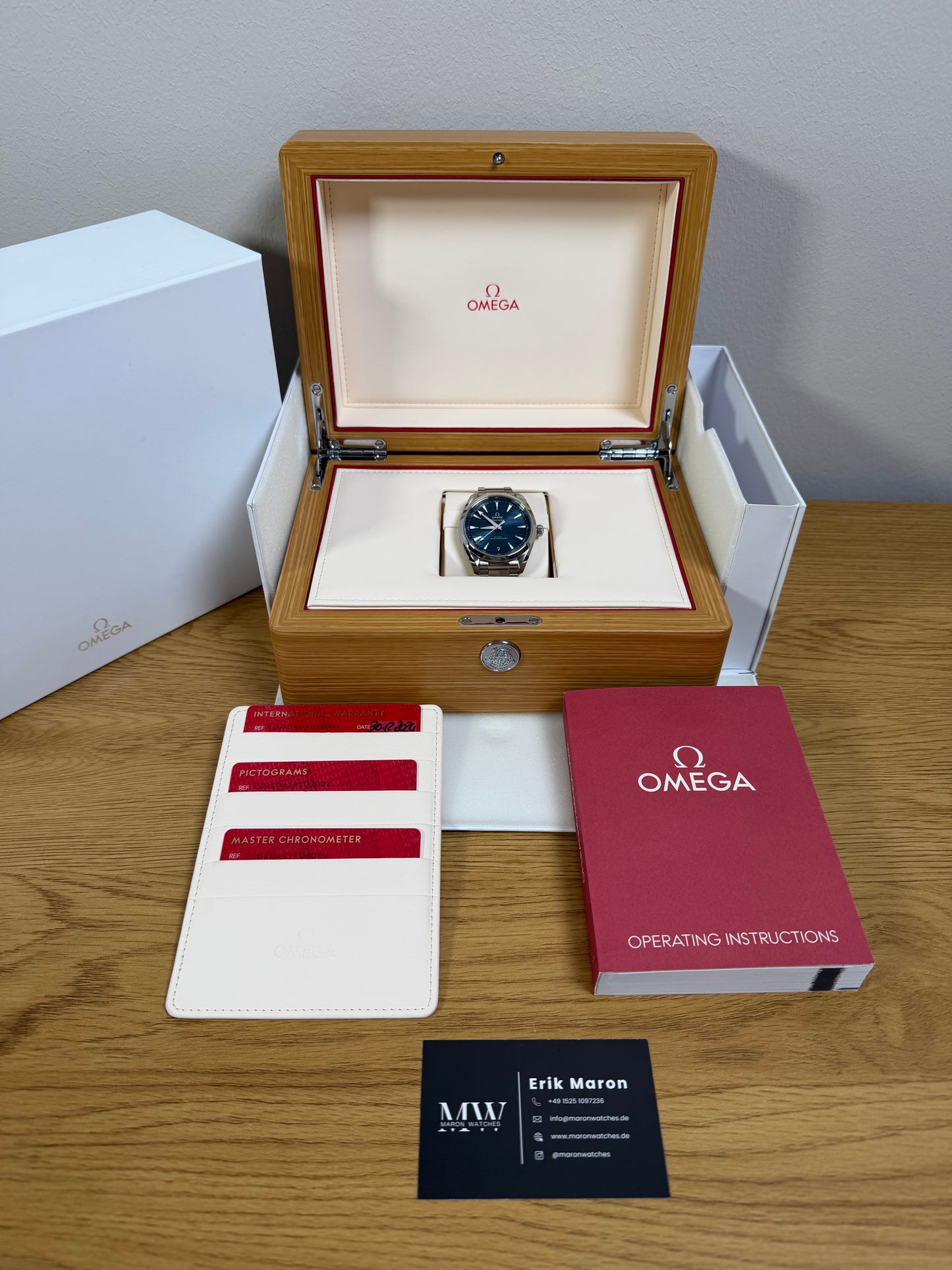 Omega Seamaster Aqua Terra Blau / 2024 / Full Set / Top Zustand