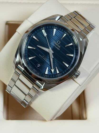 Omega Seamaster Aqua Terra Blau / 2024 / Full Set / Top Zustand