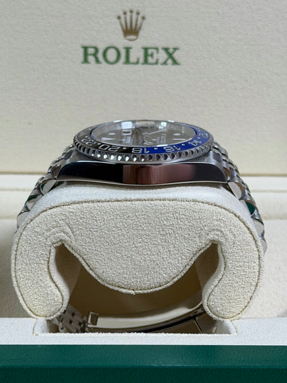 Rolex GMT Master 2 "Batgirl" 126710BLNR / 2022 / Full Set / Top Zustand