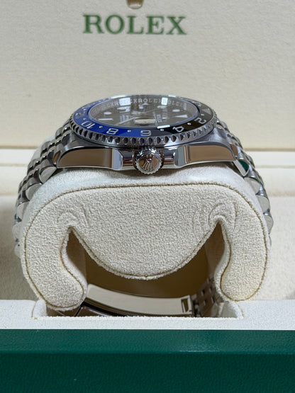 Rolex GMT Master 2 "Batgirl" 126710BLNR / 2022 / Full Set / Top Zustand