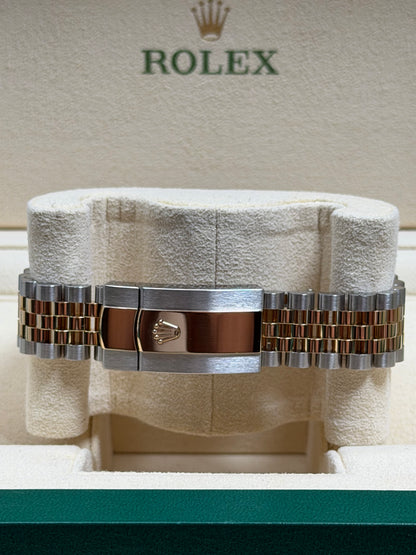 Rolex Datejust 41 Bicolor Schwarz Diamant-Zifferblatt / 2021 / Full Set / Neuwertig