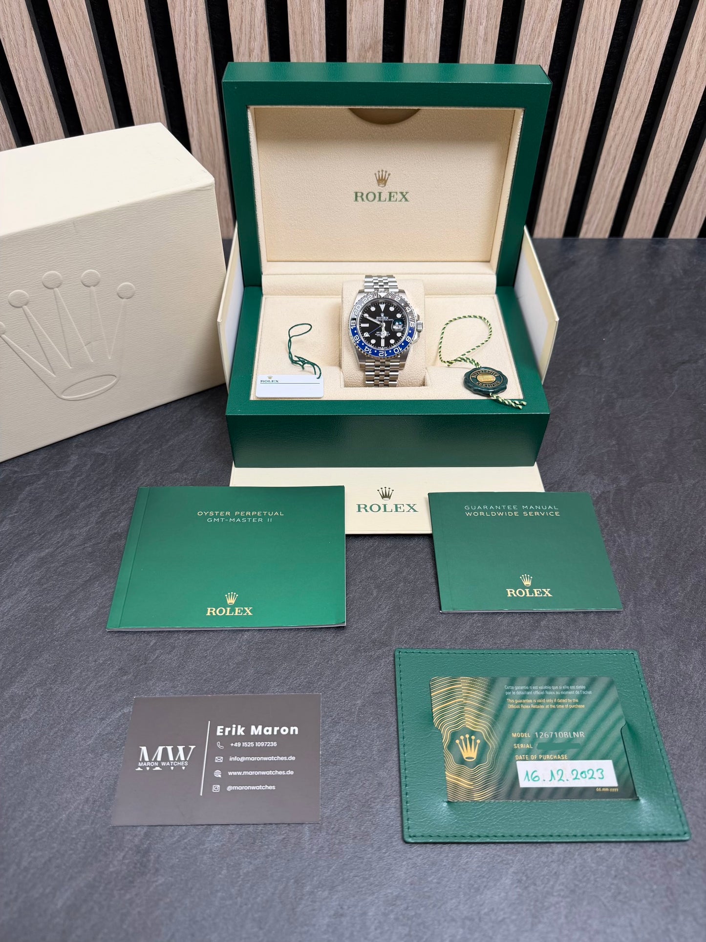 Rolex GMT Master 2 "Batgirl" 126710BLNR / 2023 / Full Set / Top Zustand