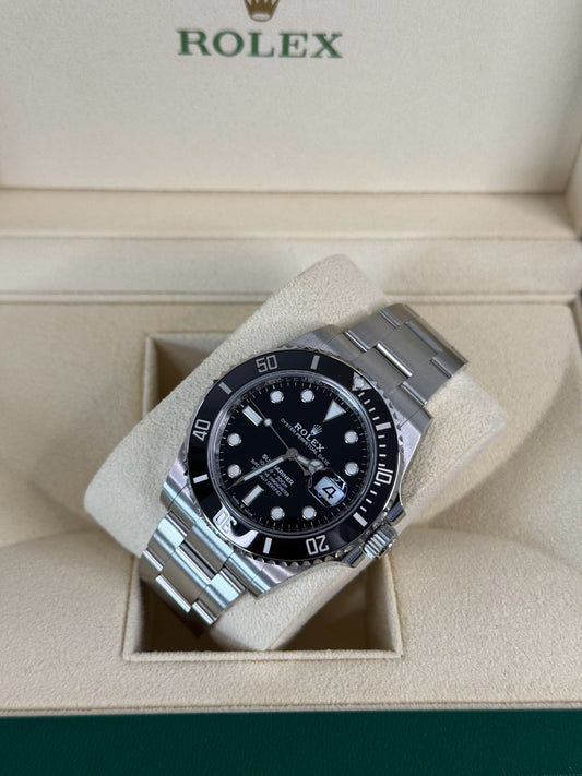 Rolex Submariner Date 126610LN / 2022 / Full Set / Ungetragen