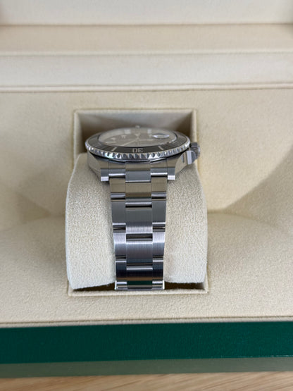 Rolex Submariner Date 126610LN / 2022 / Full Set / Ungetragen