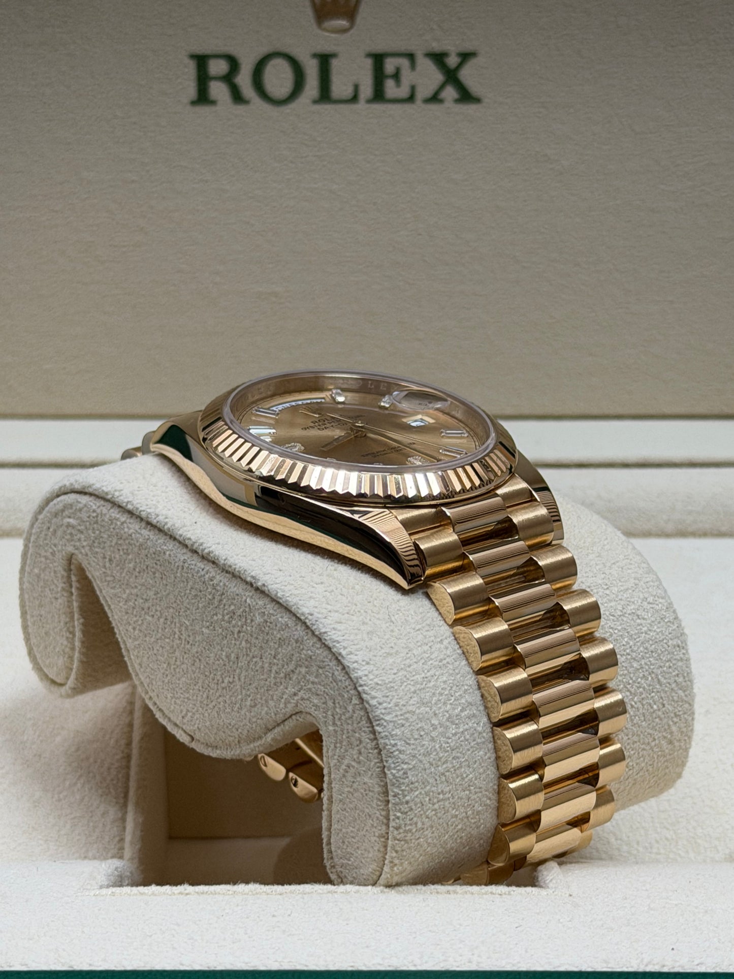 Rolex Day-Date 40 18K Gelbgold Baguette-Zifferblatt / 228238 / Top Zustand