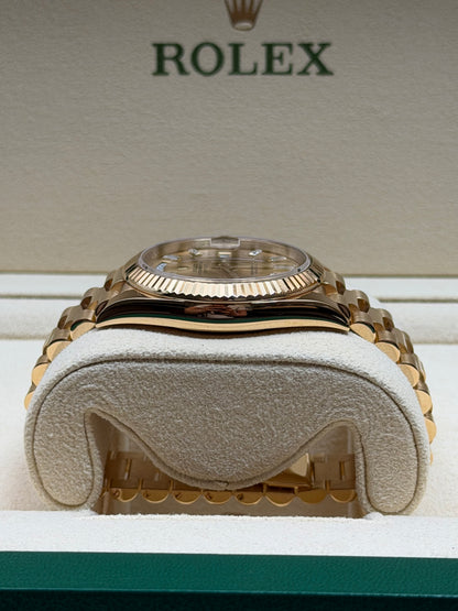 Rolex Day-Date 40 18K Gelbgold Baguette-Zifferblatt / 228238 / Top Zustand