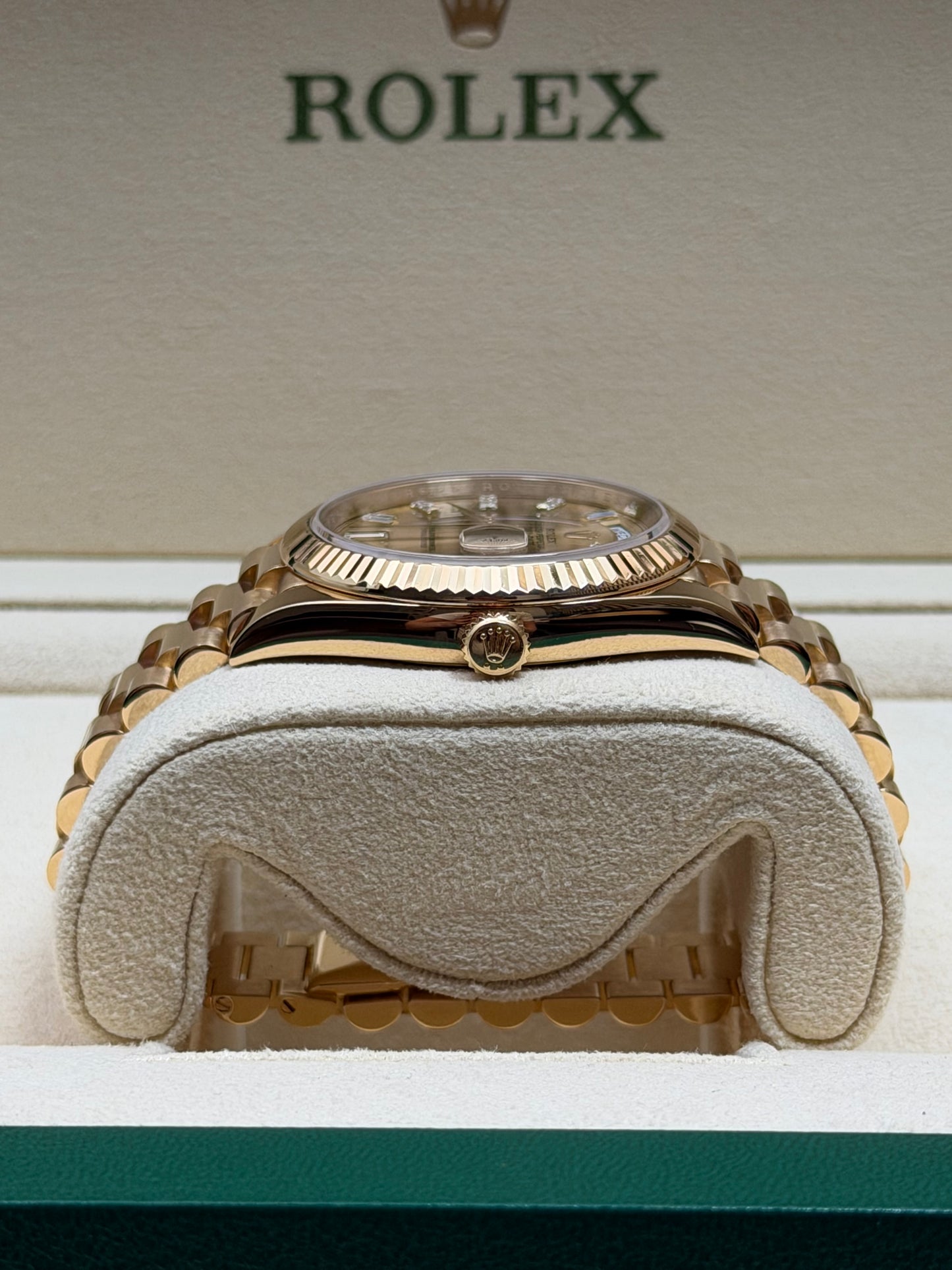 Rolex Day-Date 40 18K Gelbgold Baguette-Zifferblatt / 228238 / Top Zustand