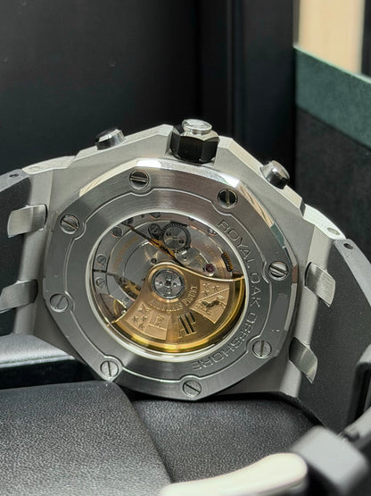 Audemars Piguet Royal Oak Offshore „Elephant“ / 2015 / Full Set / Sehr gut