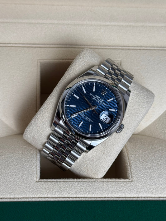 Rolex Datejust 36 Blau Motiv-Zifferblatt / 2023 / Full Set / Top Zustand