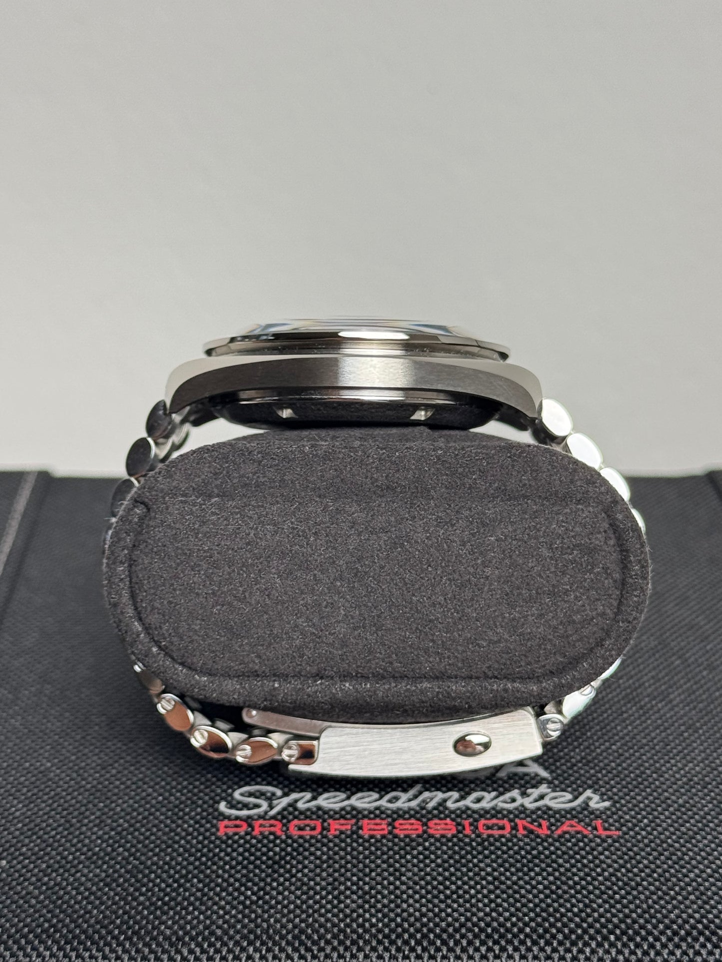 Omega Speedmaster Moonwatch Professional / 2024 / Full Set / Top Zustand