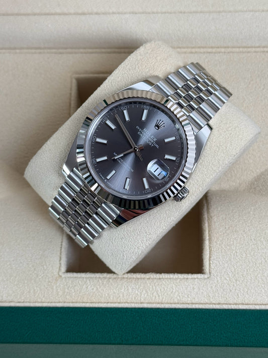 Rolex Datejust 41 126334 Rhodium / 2024 / Full Set / Ungetragen