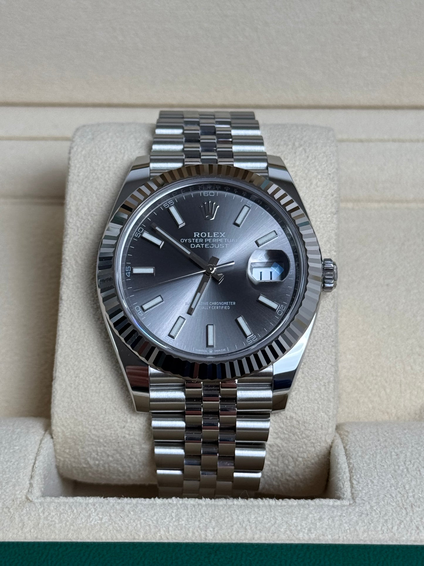Rolex Datejust 41 126334 Rhodium / 2024 / Full Set / Ungetragen