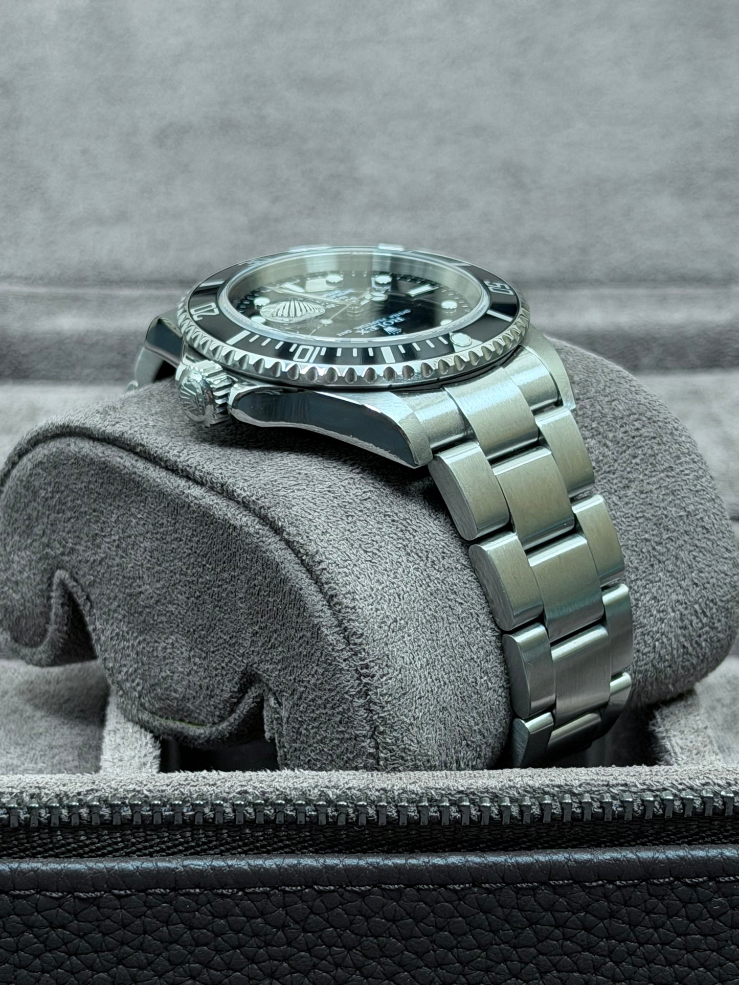 Rolex Submariner Date 16610 M-Serie No Holes / 2007 / Box & Uhr / Top Zustand