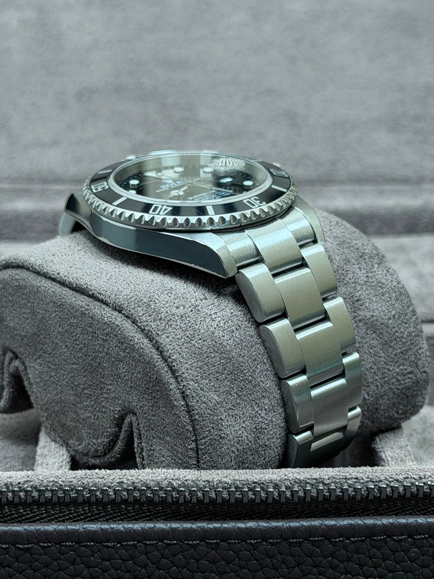 Rolex Submariner Date 16610 M-Serie No Holes / 2007 / Box & Uhr / Top Zustand