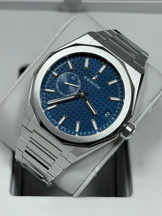 Zenith Defy Skyline 41 mm Blau / 2022 / Full Set / Ungetragen