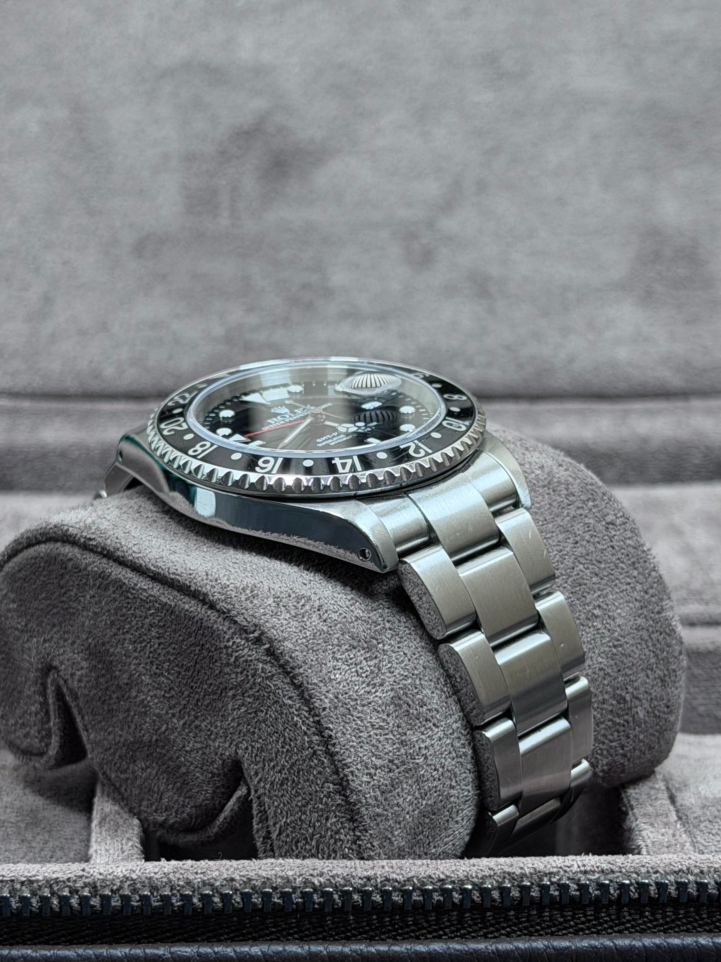 Rolex GMT Master II 16710 K-Serie / 2001 / Box & Uhr / Sehr gut