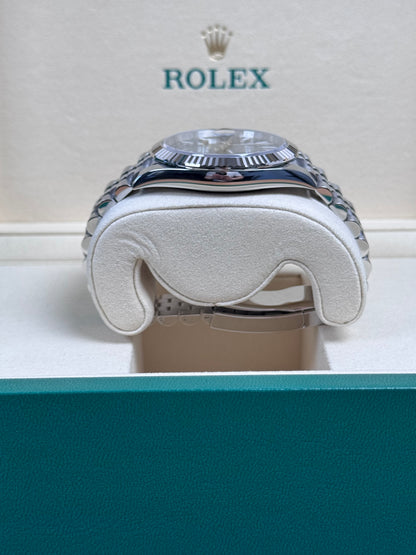 Rolex Datejust 41 126334 Mint Green / 2025 / Full Set / Neuwertig