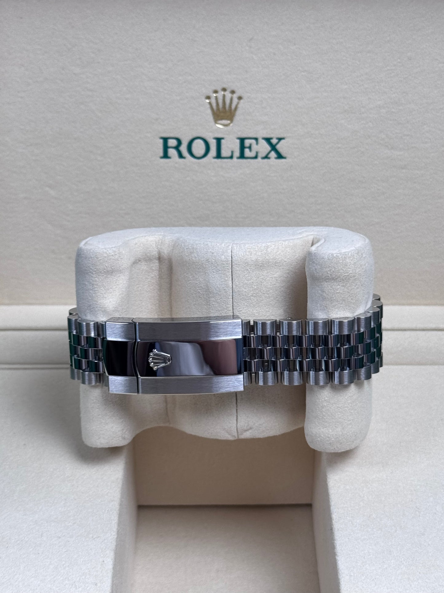 Rolex Datejust 41 126334 Mint Green / 2025 / Full Set / Neuwertig