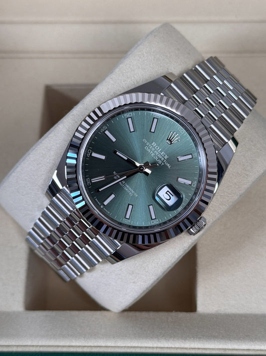 Rolex Datejust 41 126334 Mint Green / 2025 / Full Set / Ungetragen