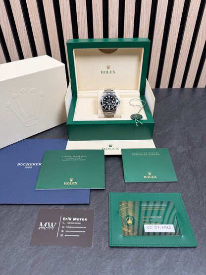 Rolex Submariner Date 126610LN / 2023 / Full Set / Top Zustand