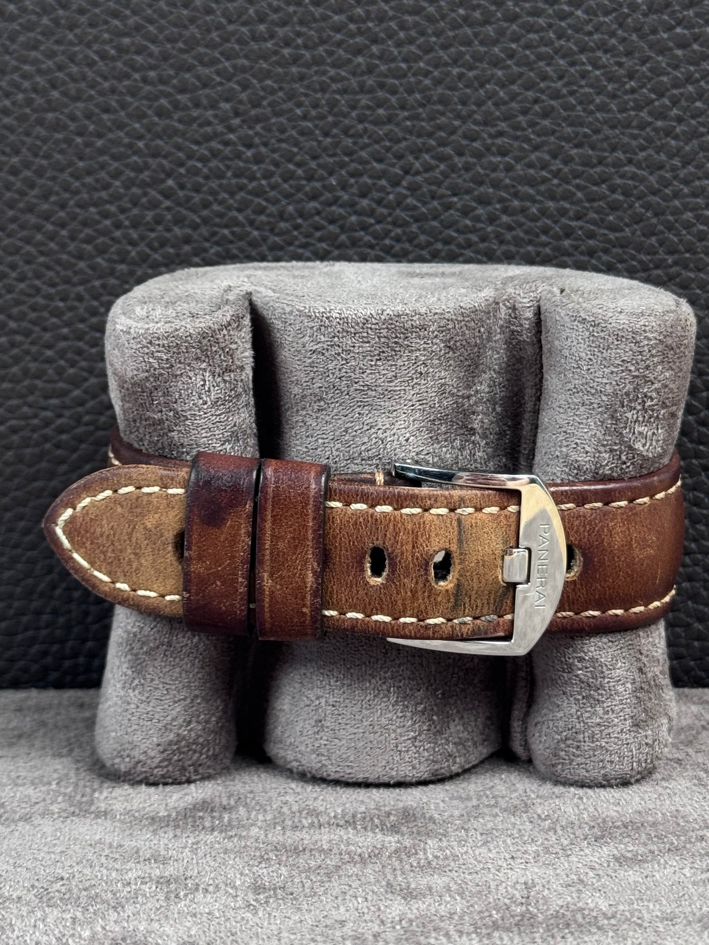 Panerai Luminor Due 42mm / 2021 / Full Set / Sehr gut