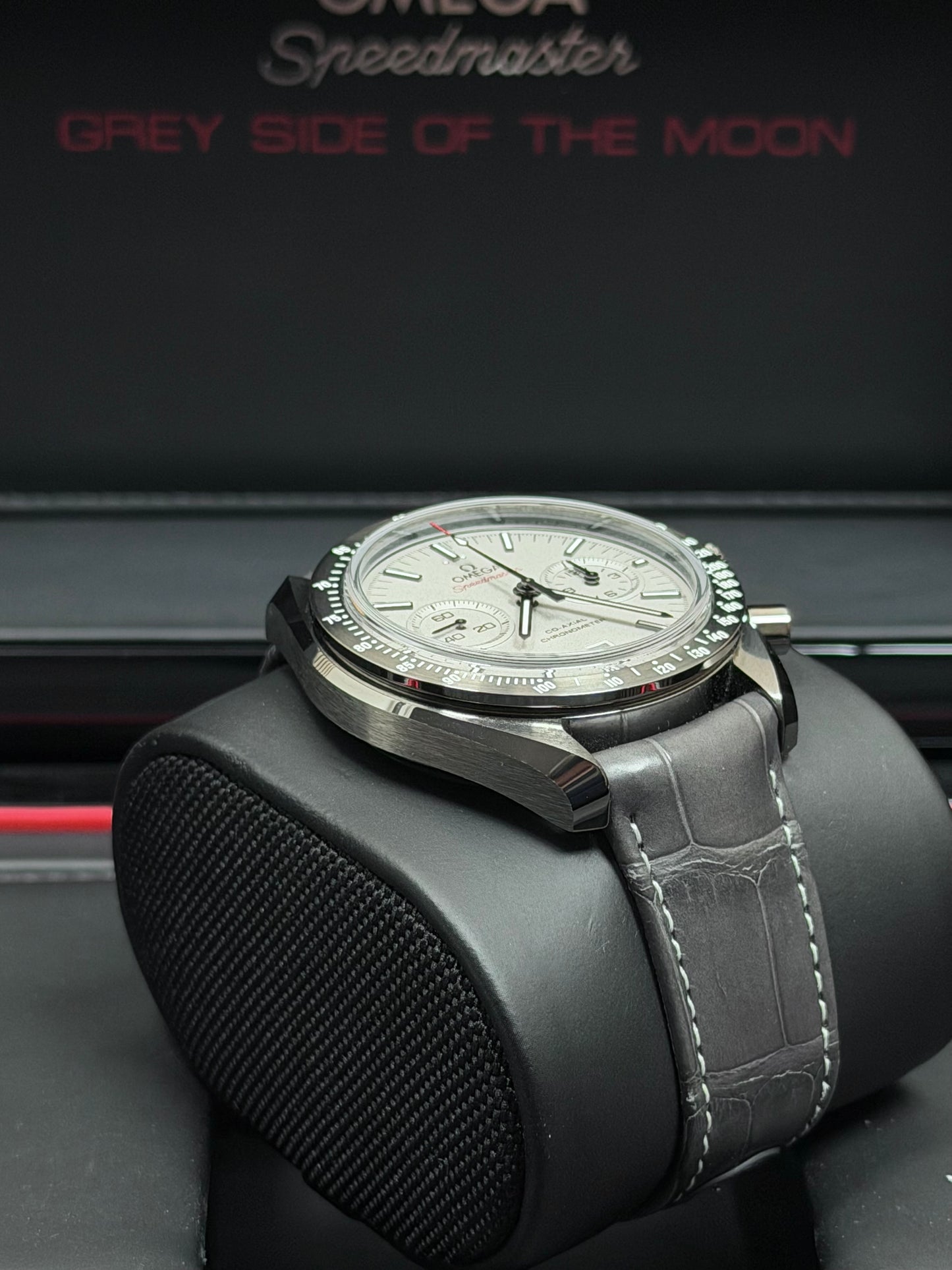Omega Speedmaster Grey Side Of The Moon / 2017 / Full Set / Neuwertig