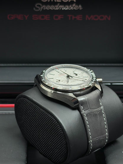 Omega Speedmaster Grey Side Of The Moon / 2017 / Full Set / Neuwertig