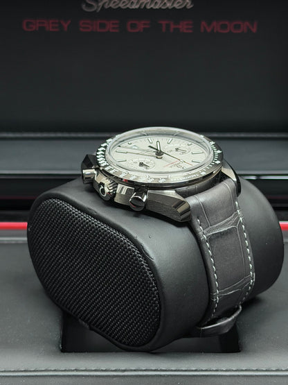 Omega Speedmaster Grey Side Of The Moon / 2017 / Full Set / Neuwertig