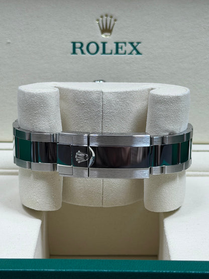 Rolex GMT Master 2 "Bruce Wayne" 126710GRNR / 2026 / Full Set / Neuwertig