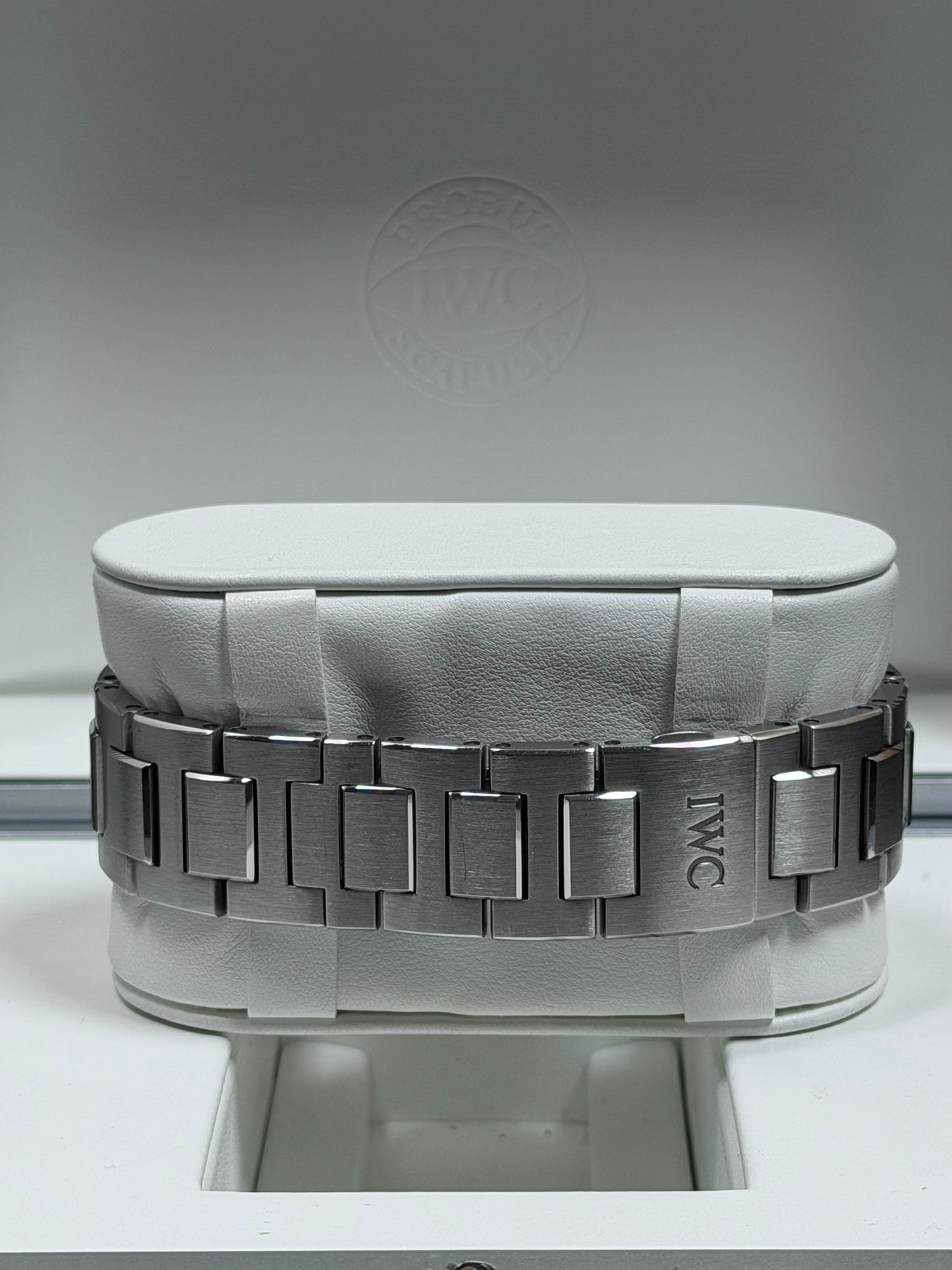 IWC Ingenieur 42mm Schwarz / 2007 / Full Set / Top Zustand